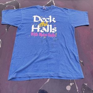 Vintage 90s ‘Deck The Halls’ tee